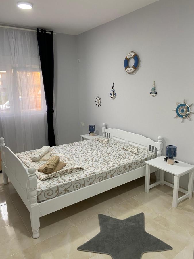 Appartamento Kotor Apartman Green Sailor Esterno foto